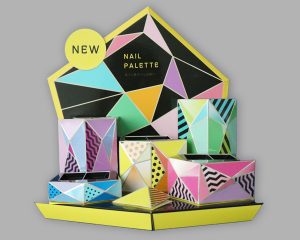 ネイルカラー 新商品発売ディスプレイ